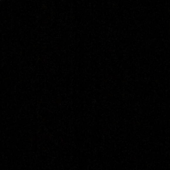 Meet your Posher, Zoe - Picture 1 of 1